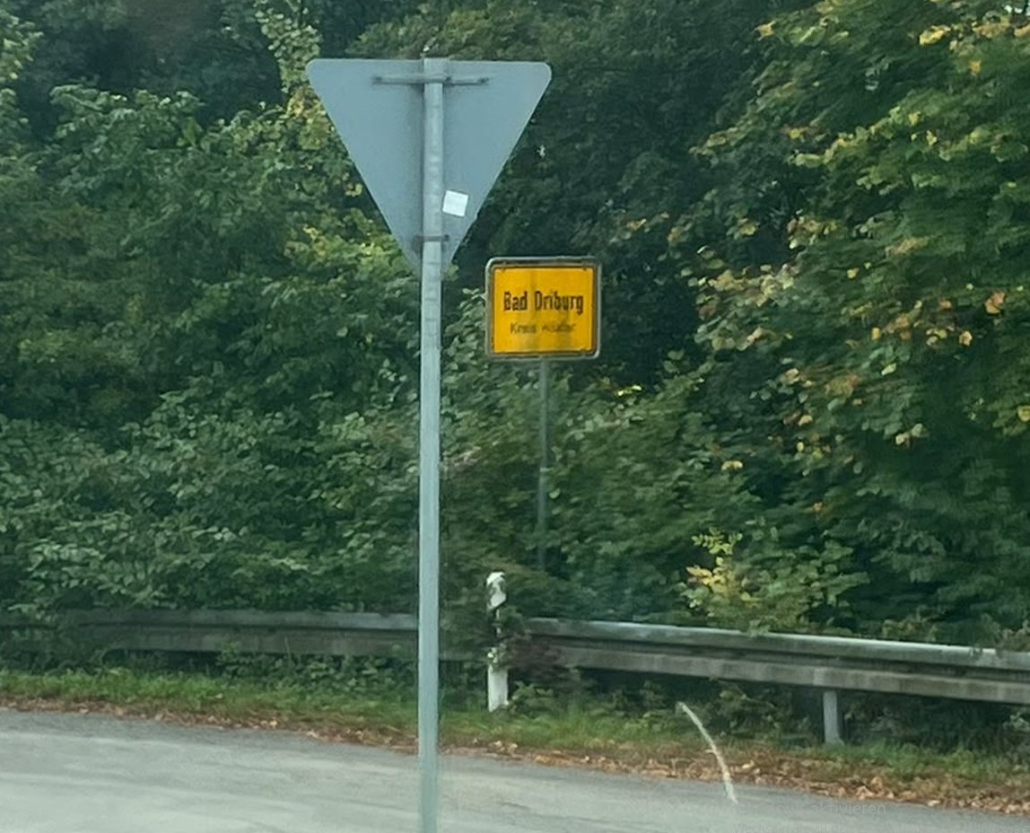 Ortseingangsschild von Bad Driburg im Kreis Höxter